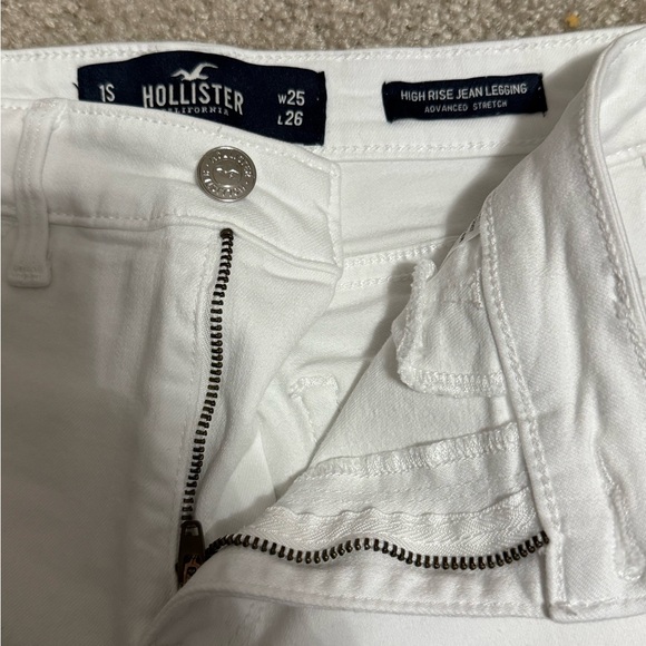Hollister jeans - Picture 3 of 4
